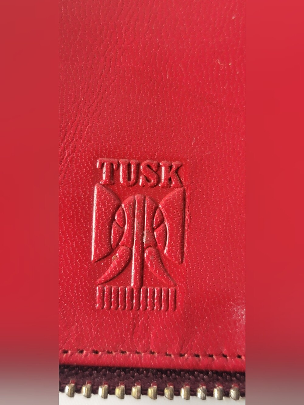 TUSK Women's Zip-Around Wallet Burgundy/Red Zipper Pocket Coin & Credit Card - Picture 10 of 16